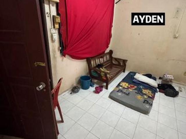 Flat for sale in Wellesley, Penang