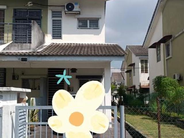Townhouse for sale in Petaling, Subang Jaya