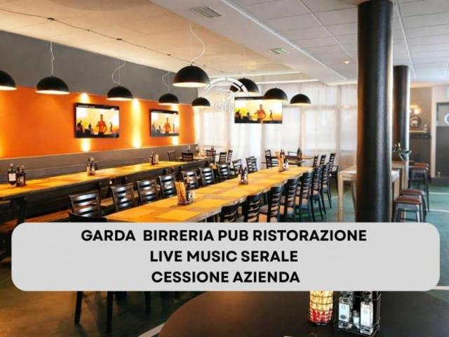 Locale Commerciale in vendita a Garda, Veneto