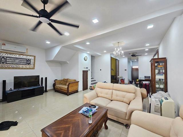 Terraced House for sale in Petaling, Subang Jaya