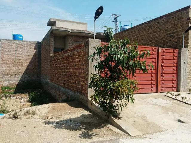 House for sale in Dera Ghazi Khan, Islamabad Capital Territory