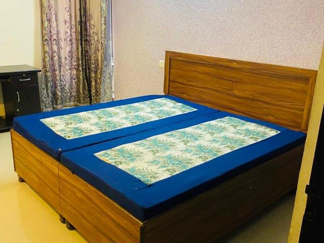 Flat for rent in Zirakpur, Punjab