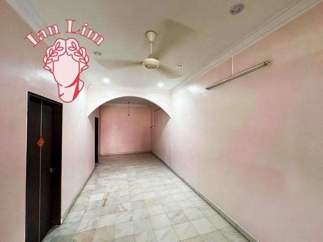 Terraced House for sale in Georgetown, Penang