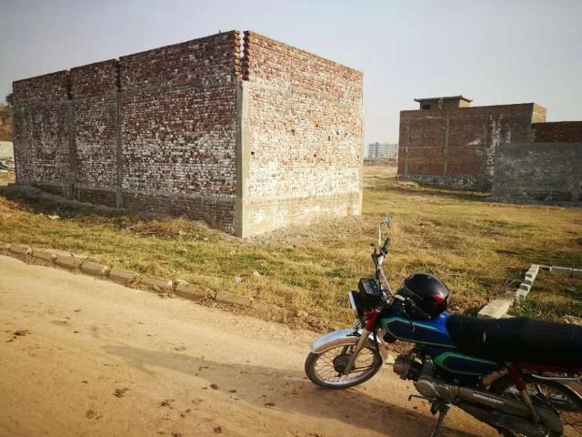 Land for sale in شکریال, چاہ سلطان