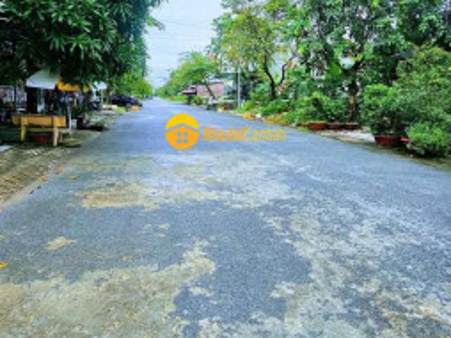 Mặt bằng bán