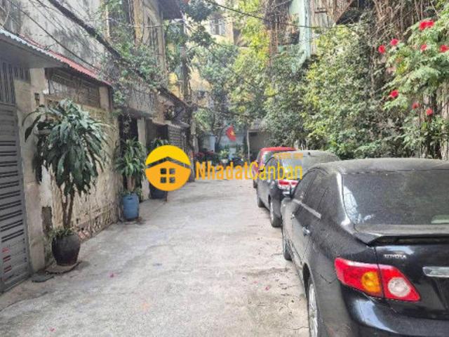 Nhà mặt phố bán