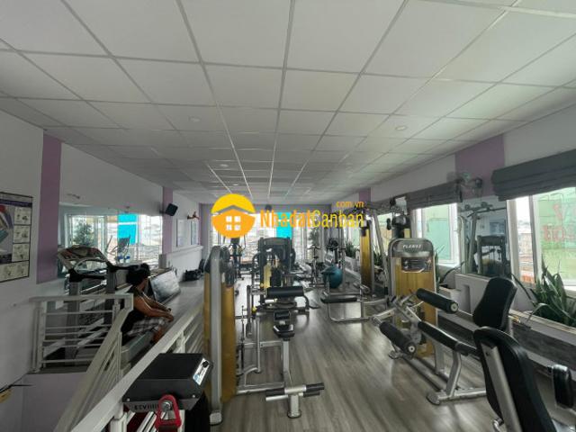 Nhà mặt phố bán