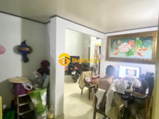 Nhà mặt phố bán