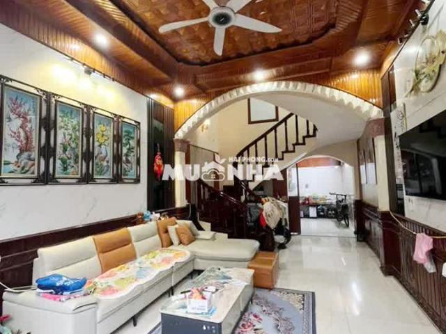 Nhà bán tại Cty dịch vụ thương mại tổng hợp cảng Hải Phòng, Thành phố Hải Phòng