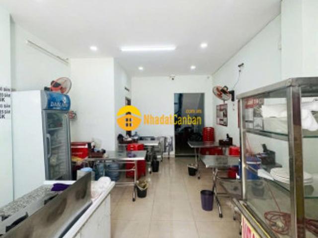 Nhà mặt phố bán