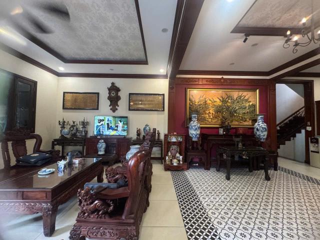 Nhà bán
