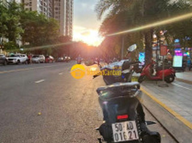 Nhà mặt phố bán