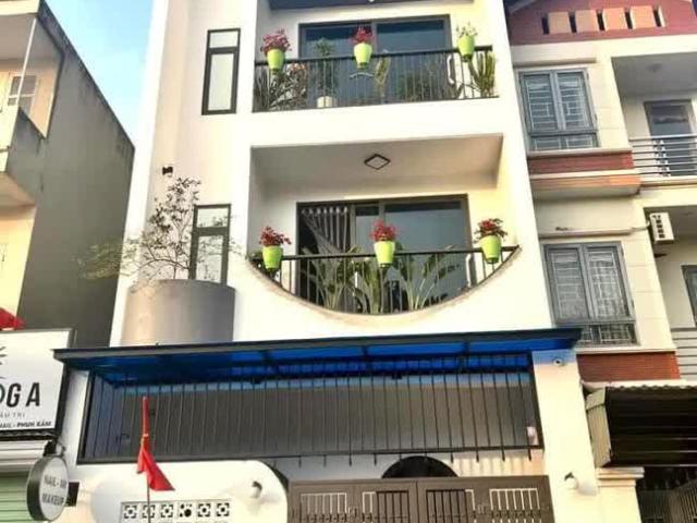 Biệt Thự bán tại Hoàn Kiếm, Hà Nội