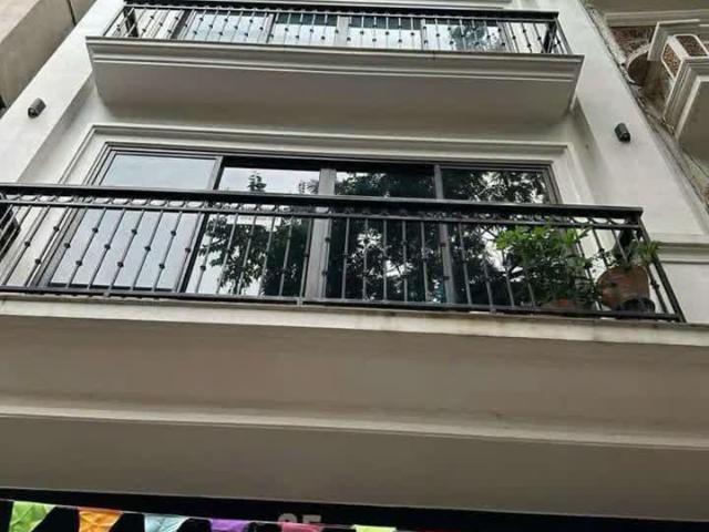 Nhà bán tại Hoàn Kiếm, Hà Nội
