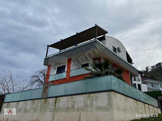 Giresun içerisinde satılık Villa