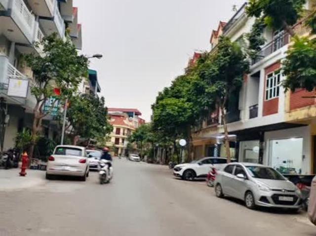 Nhà mặt phố bán tại Hoàn Kiếm, Hà Nội