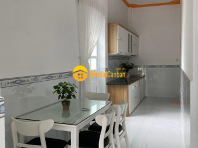 Nhà mặt phố bán