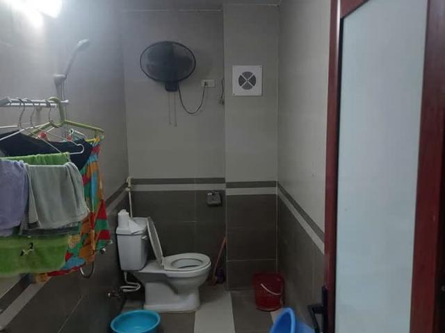 Nhà mặt phố bán