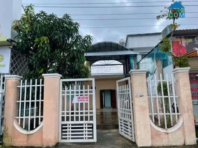 Nhà mặt phố bán