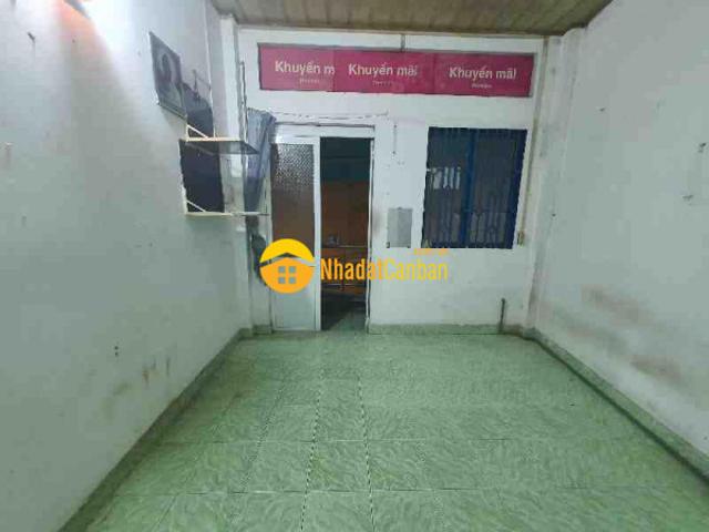 Nhà mặt phố bán