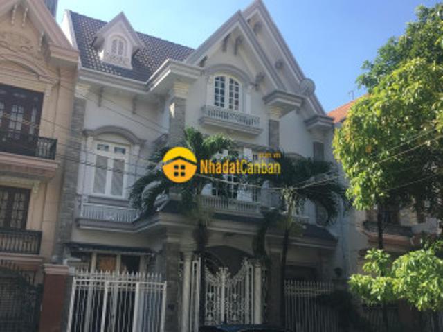 Nhà mặt phố bán