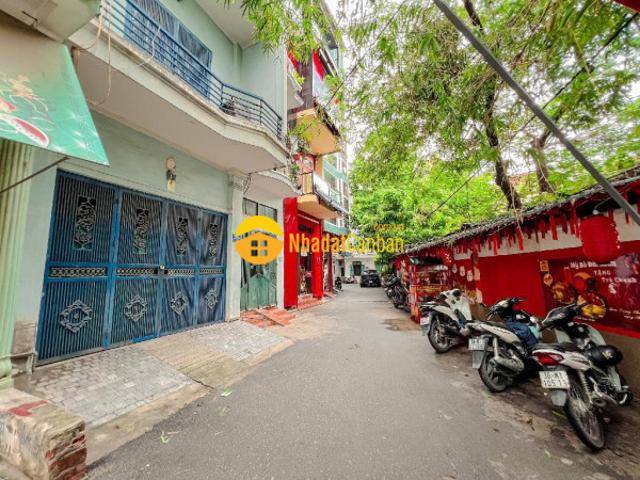 Nhà mặt phố bán