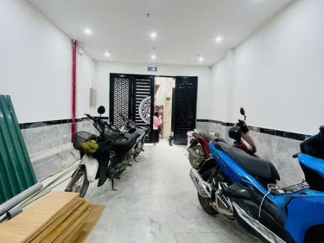 Nhà bán tại Hoàn Kiếm, Hà Nội