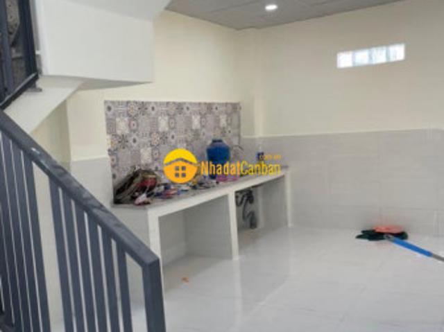 Nhà mặt phố bán