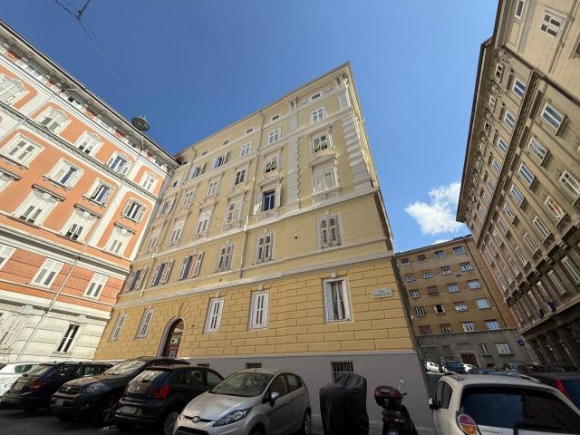 Appartamento in affitto a Roiano-Gretta-Barcola-Cologna-Scorcola, Villa Opicina