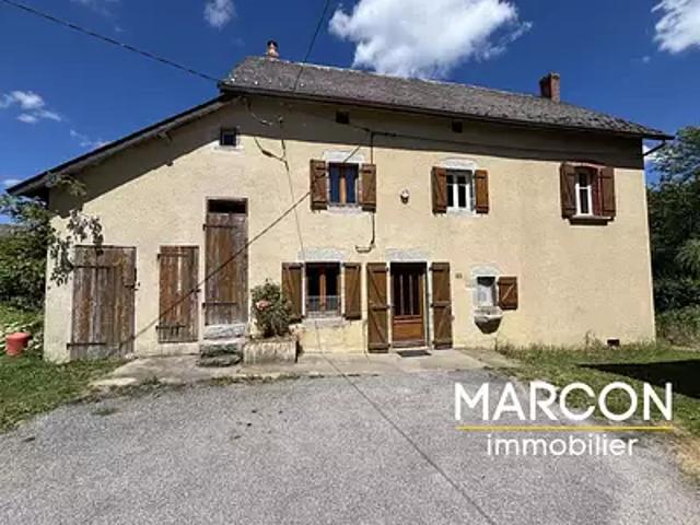 Maison vente à Riom, Giat