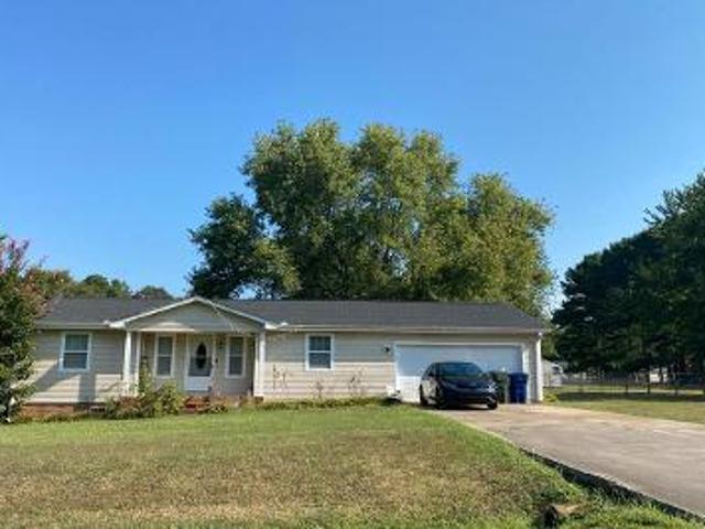 House for sale in Harvest, Alabama