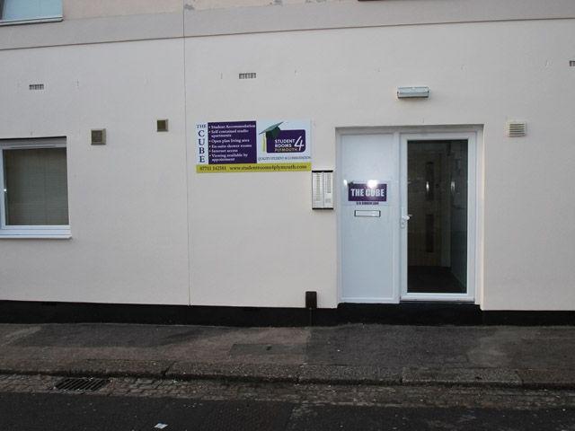 Studio for rent in Greenbank, Mount Wise