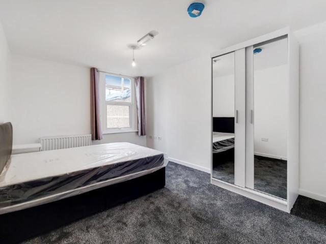 House for rent in Norbiton, Greater London