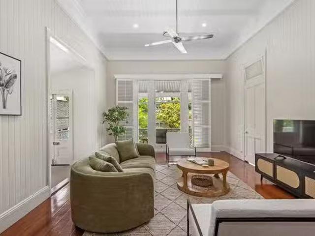 Apartment for rent in Toombul, Queensland
