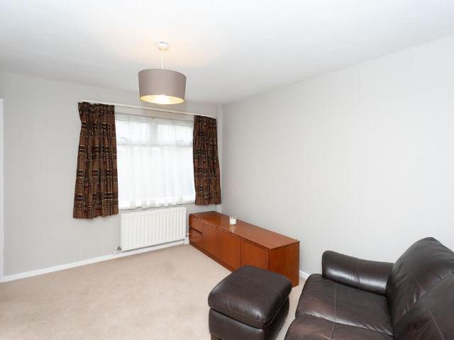 House for rent in Watford Rural, Batchworth