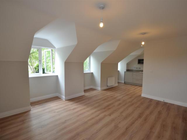 Apartment for rent in Watford Rural, Batchworth