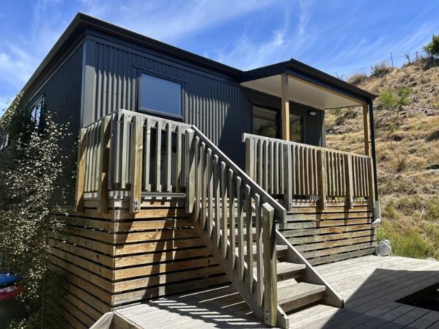 House for rent in Otakou