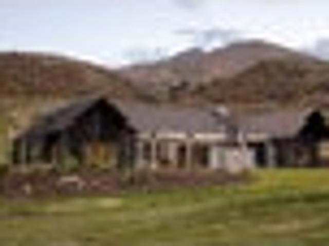 House for rent in Otakou