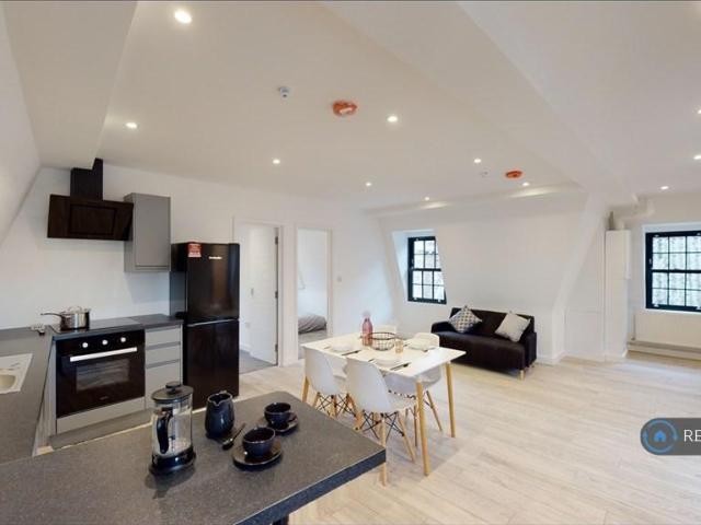 Apartment for rent in Upper Sydenham, Greater London