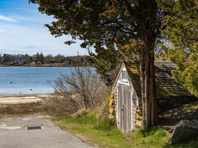 Land for sale in Orleans Land for sale in Orleans