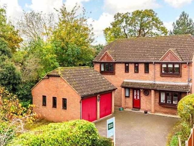House for sale in City of Milton Keynes, England
