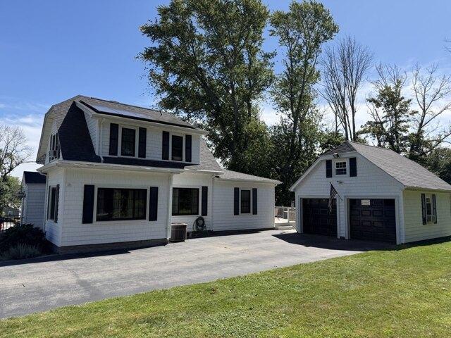House for sale in Bristol, Massachusetts