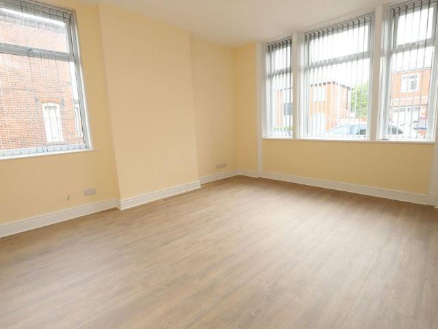 Apartment for rent in Fishpool, Bury