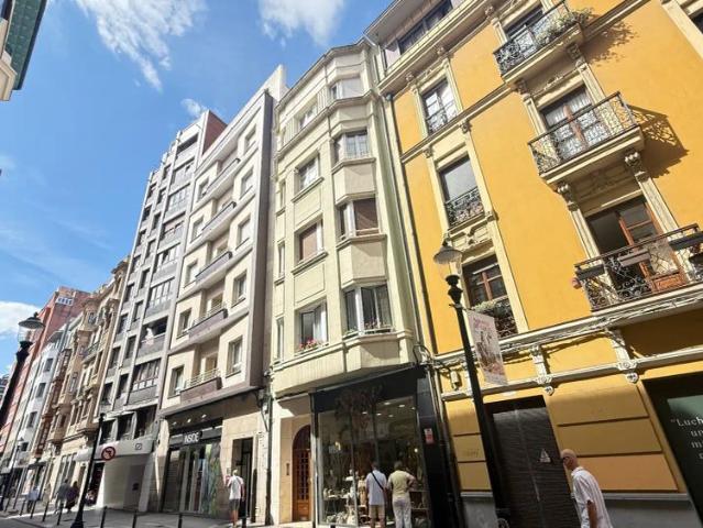 Apartamento en alquiler en Los Campos, Gijón