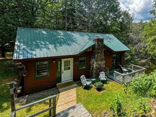 House for sale in Old Forge