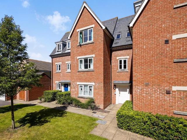 Apartment for rent in Stuppington, Canterbury