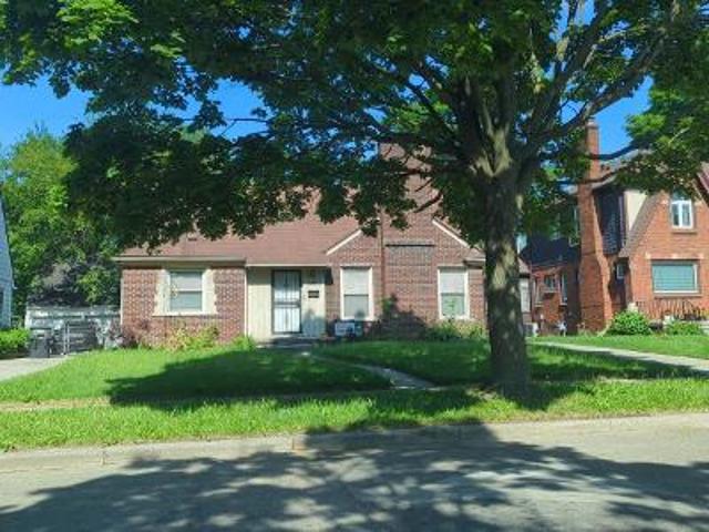 House for sale in Detroit