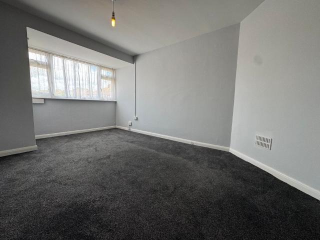 Apartment for rent in Polegate, Cross In Hand