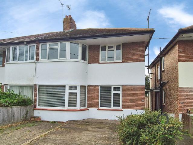 Apartment for rent in Polegate, Cross In Hand