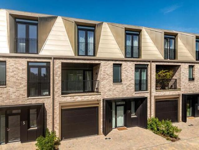 House for sale in Arbury, Cambridgeshire